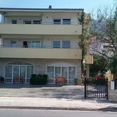 פודסטראנה Apartmani Morango מראה חיצוני תמונה