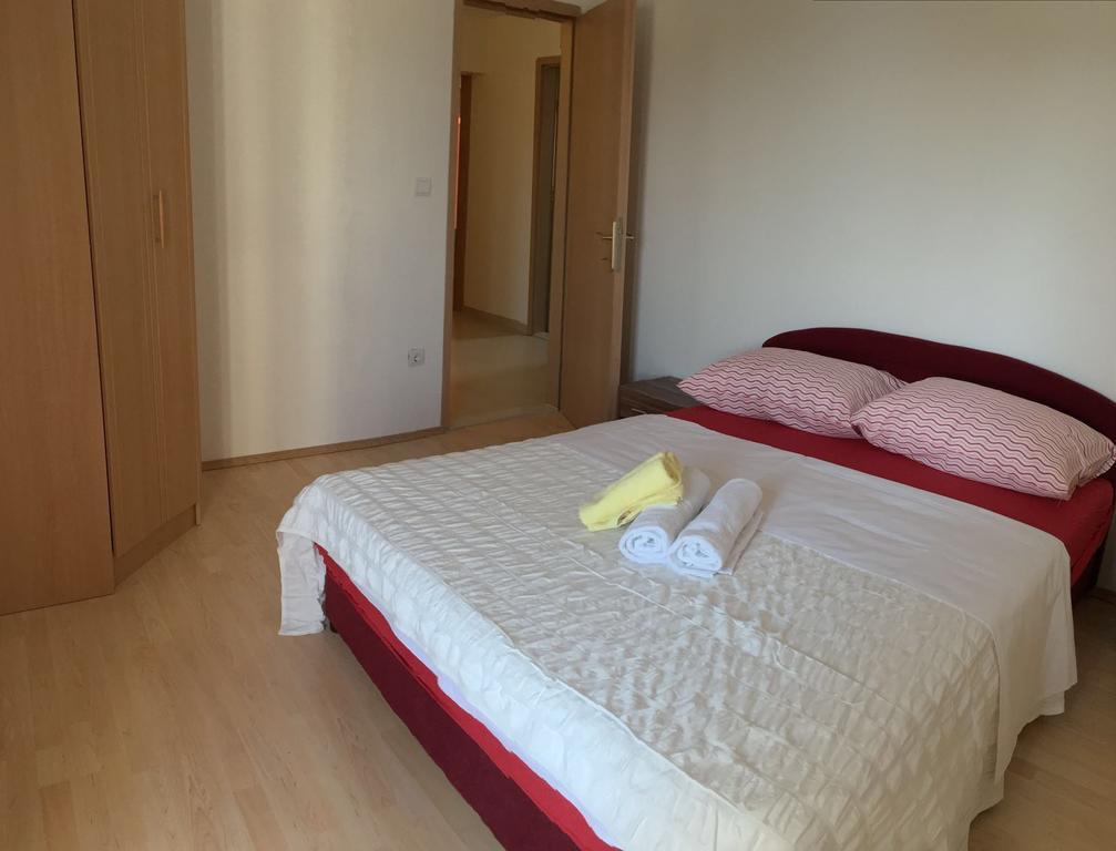 פודסטראנה Apartmani Morango מראה חיצוני תמונה