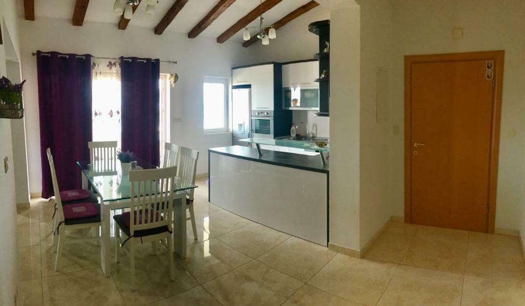 פודסטראנה Apartmani Morango מראה חיצוני תמונה
